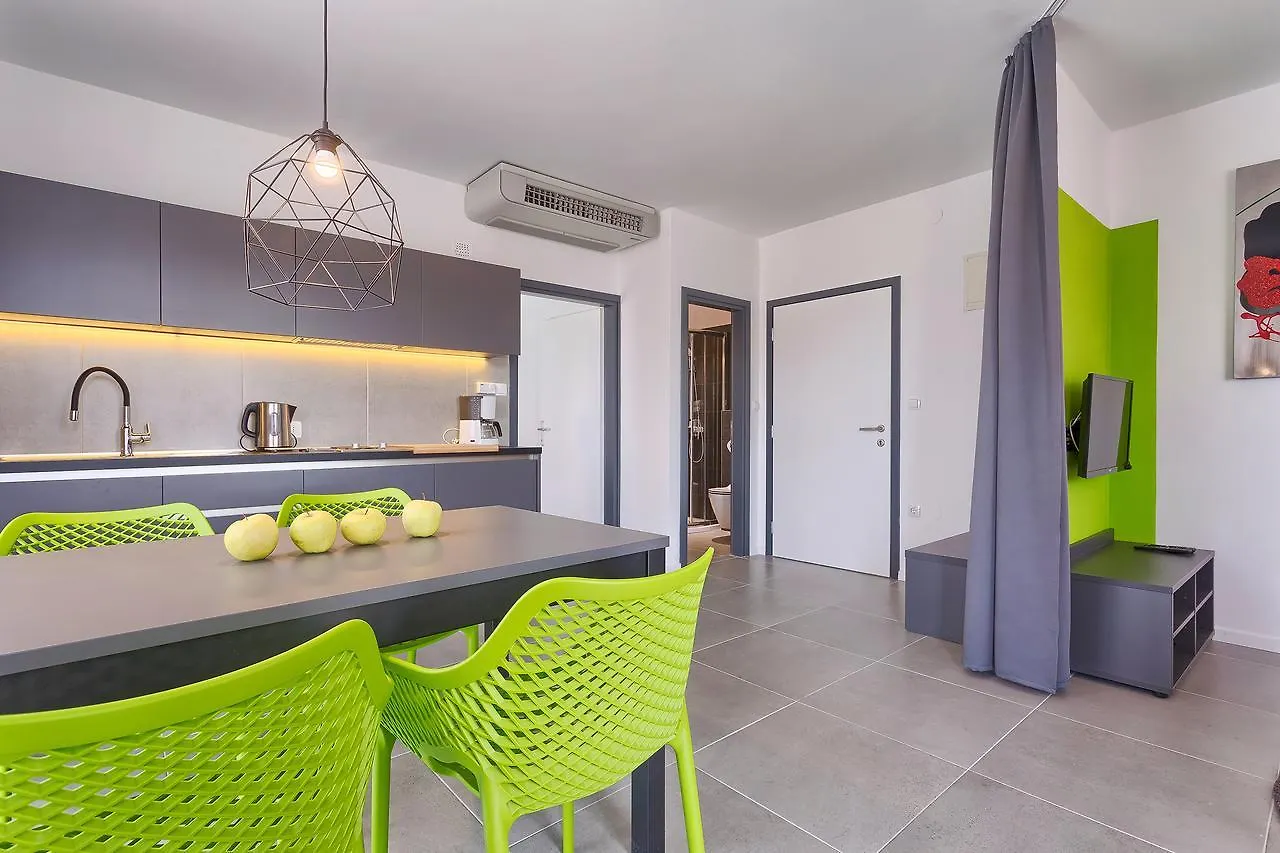 Astinian Apartments Jadranka